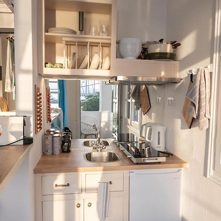The White Rose Apartment Poros Town Ngoại thất bức ảnh